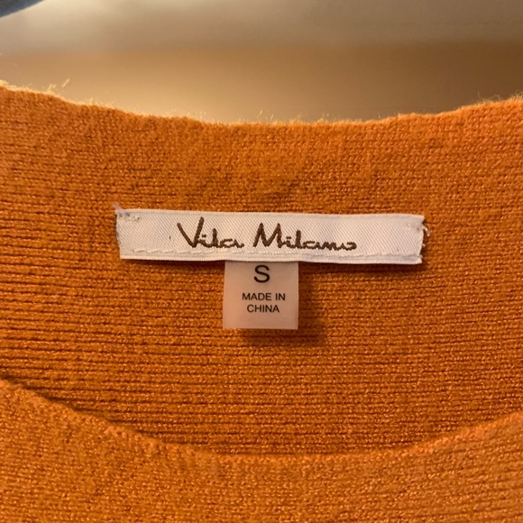 Sweater-Gold - Picture 4 of 5